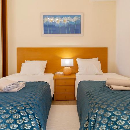 Zarco - Cosy Apartment In Vilamoura With A Balcony With View To The 2 Swimming Pools - Near The Beach & The Marina Quarteira Ngoại thất bức ảnh