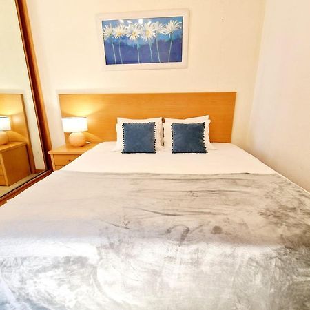 Zarco - Cosy Apartment In Vilamoura With A Balcony With View To The 2 Swimming Pools - Near The Beach & The Marina Quarteira Ngoại thất bức ảnh