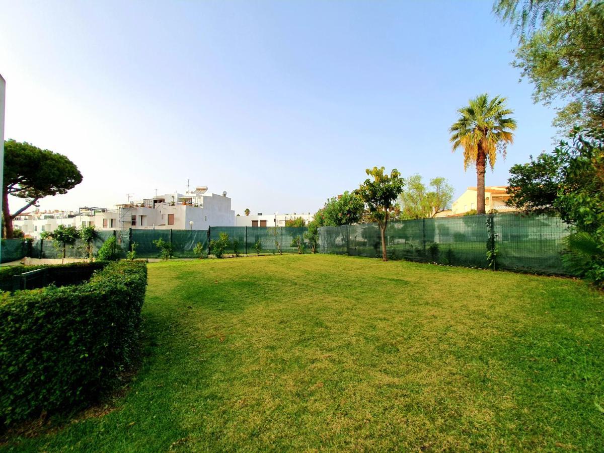 Zarco - Cosy Apartment In Vilamoura With A Balcony With View To The 2 Swimming Pools - Near The Beach & The Marina Quarteira Ngoại thất bức ảnh