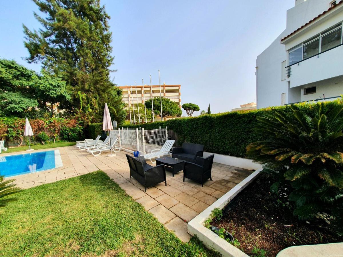 Zarco - Cosy Apartment In Vilamoura With A Balcony With View To The 2 Swimming Pools - Near The Beach & The Marina Quarteira Ngoại thất bức ảnh