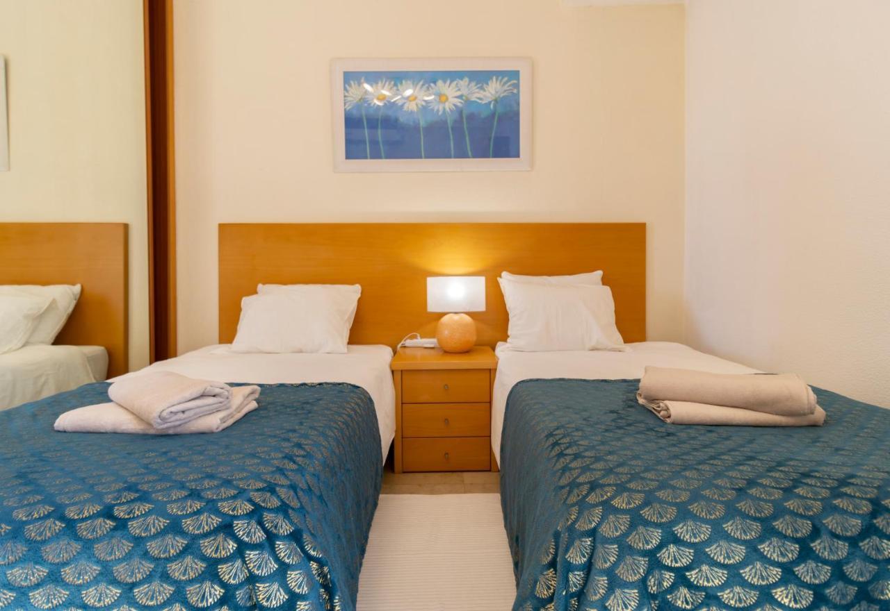 Zarco - Cosy Apartment In Vilamoura With A Balcony With View To The 2 Swimming Pools - Near The Beach & The Marina Quarteira Ngoại thất bức ảnh
